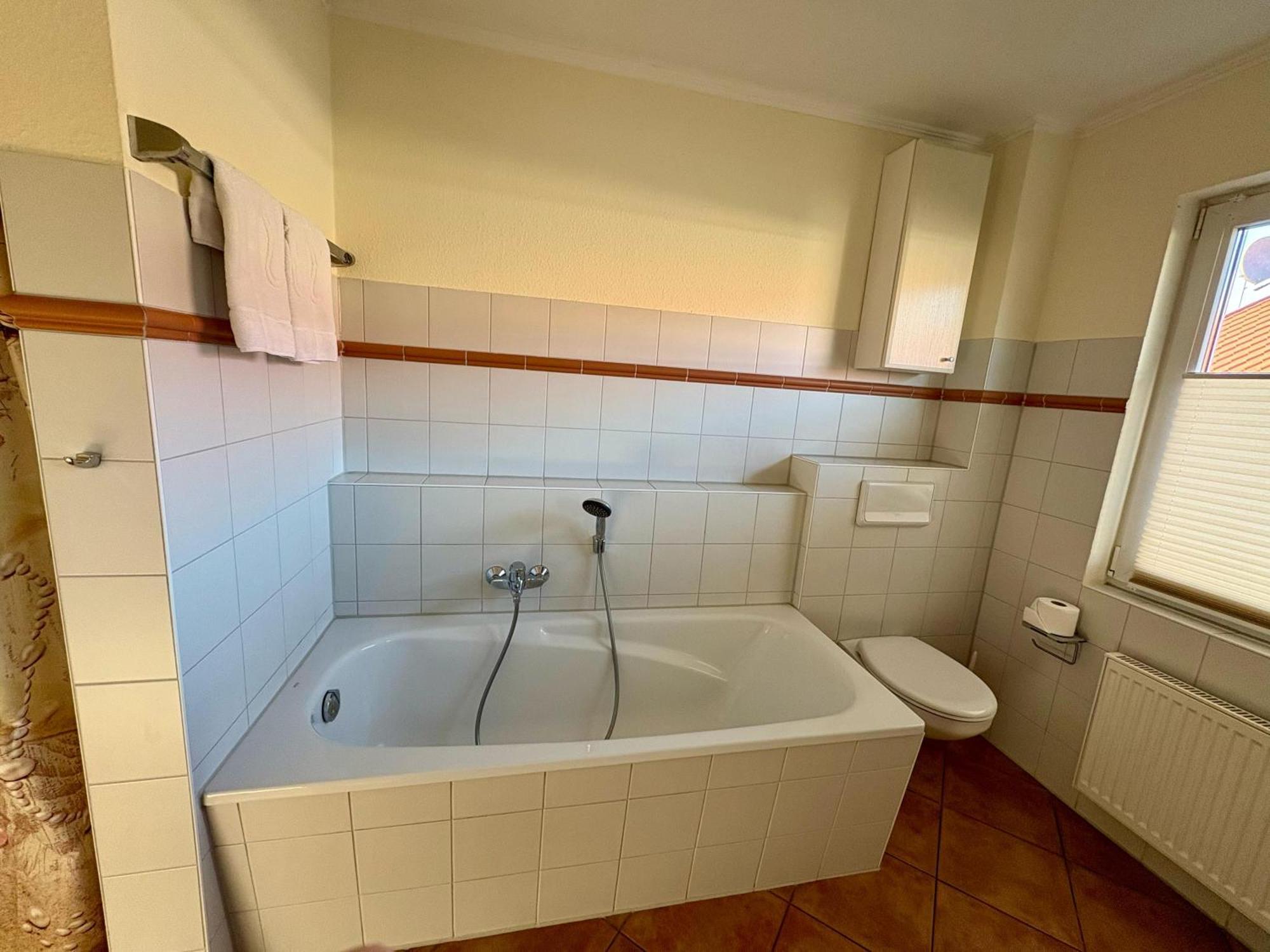 Ellen Hotel Harrislee Buitenkant foto